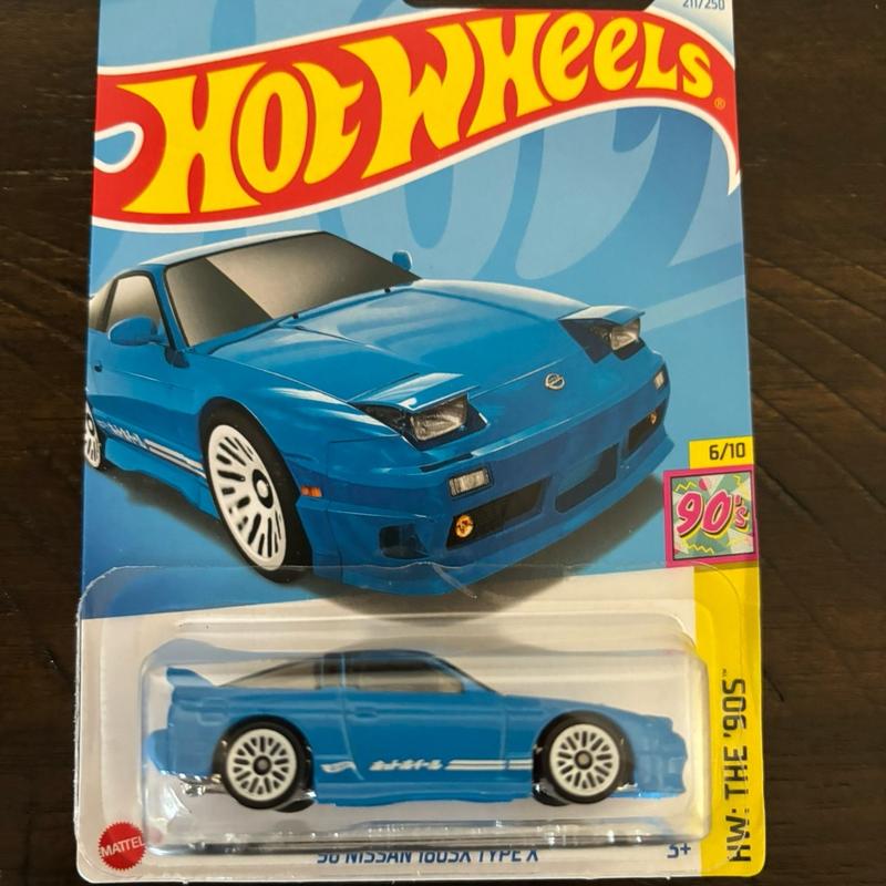 Hot Wheels Collection - Classic Toy Vehicles for Kids