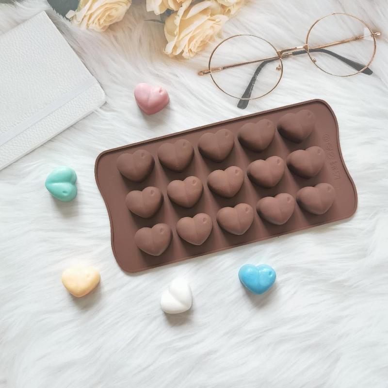 Washable Reusable Heart Shaped Silicone Patch Mold, Multi-grid DIY Resin Mold, Handmade Mold for Pendant Ornament Candle Soap Making