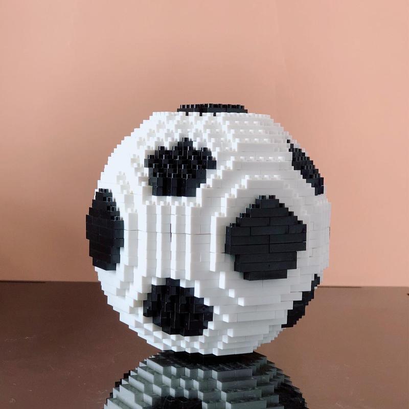 Football & Basketball Building Blocks, Creative DIY Micro Assembled Model , Three-dimensional Educational Brain Teaser Ornament for Home Decoration