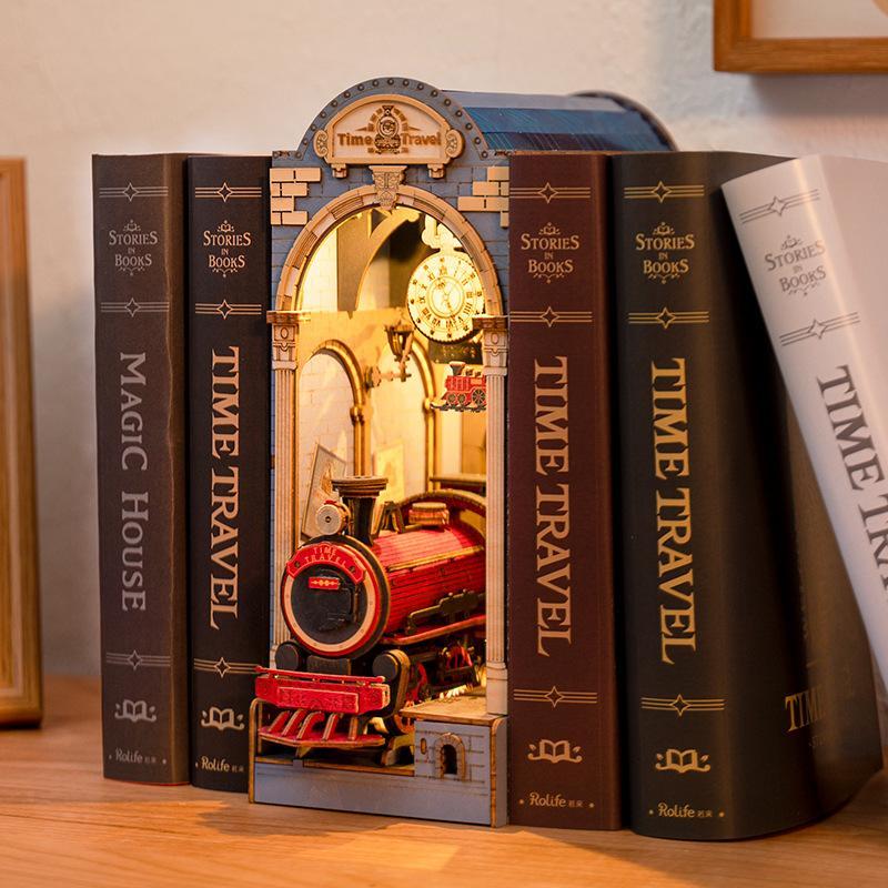 DIY Wooden DIY Miniature House Kit Kit, DIY House Decoration with Light, Educational Assembly Kit, Creative Gift for Teenager and Teenager